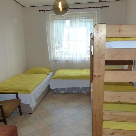 Sk Delfin Jesenice Cheb Hotel Екстериор снимка