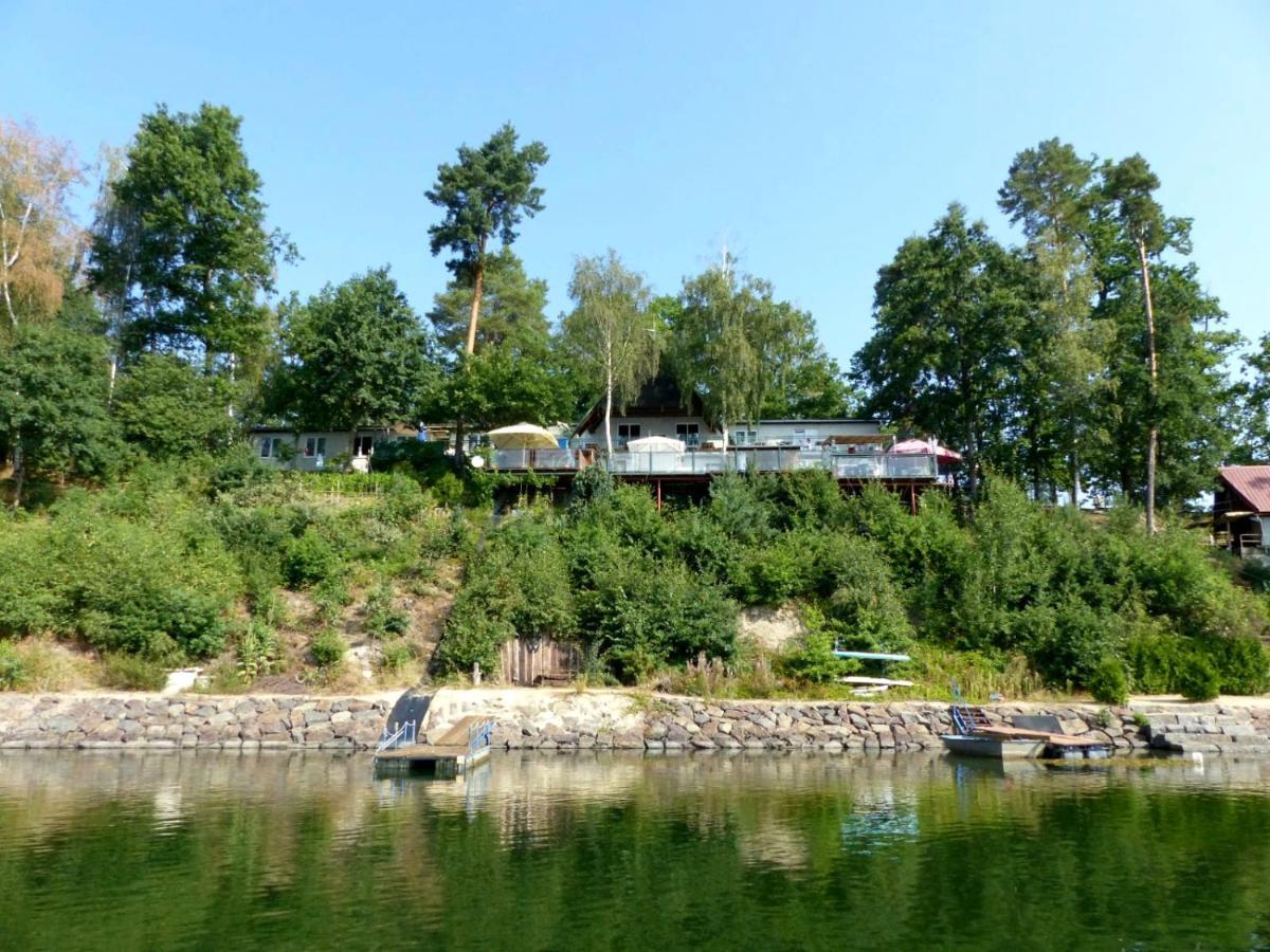 Sk Delfin Jesenice Cheb Hotel Екстериор снимка